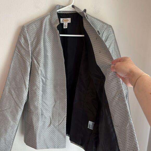 Talbots vintage women’s silk blend silver Textured Jacket mandarin collar size 6 - Picture 9 of 10